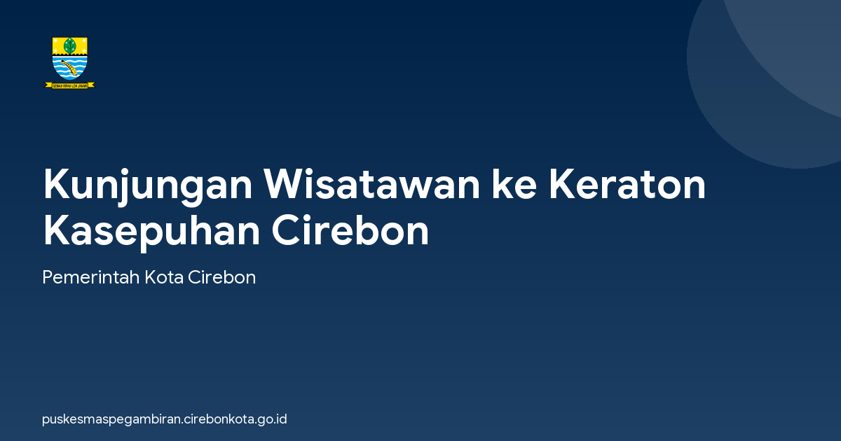 Kunjungan Wisatawan ke Keraton Kasepuhan Cirebon
